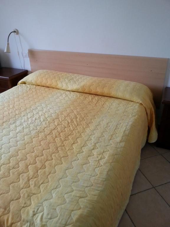 Soggiorno La Primula Siena Cameră foto
