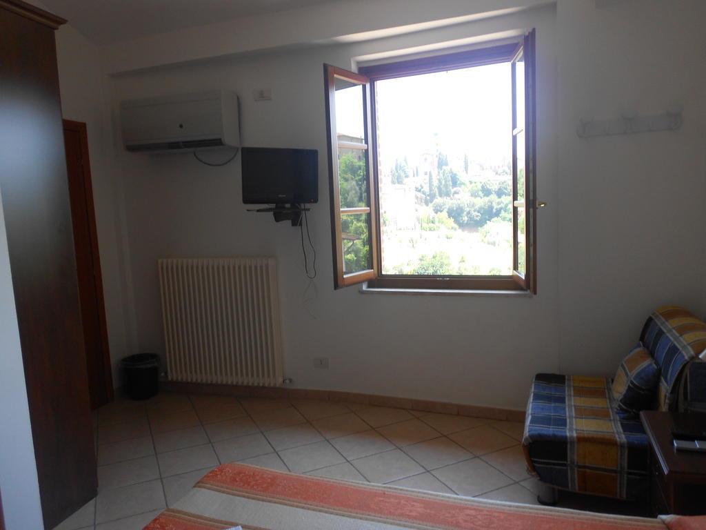 Soggiorno La Primula Siena Cameră foto